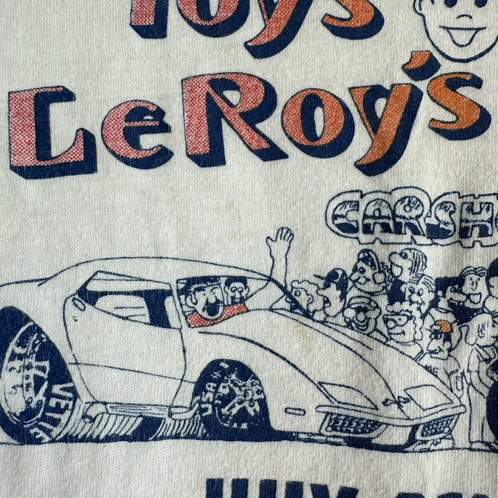 Vintage Hanes T Shirt - Picture 2 of 3